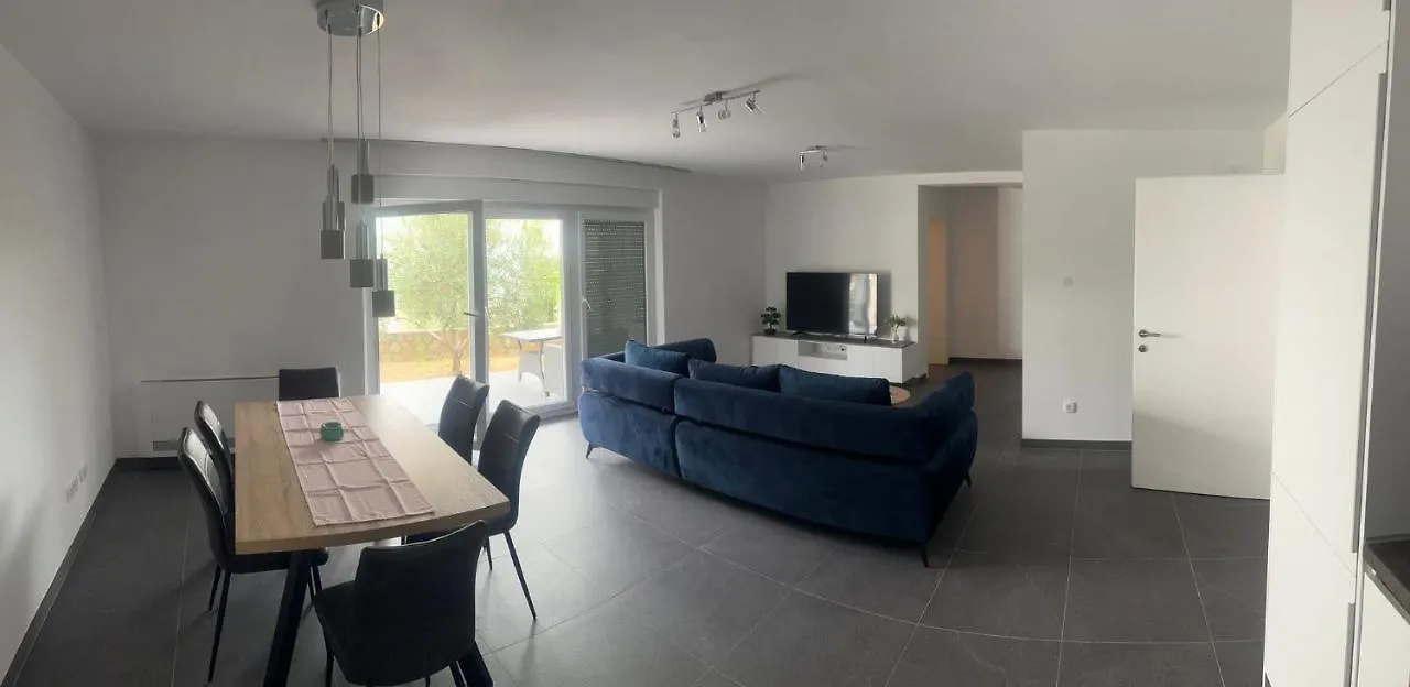 Apartment Apartmani Lana Rab Town
